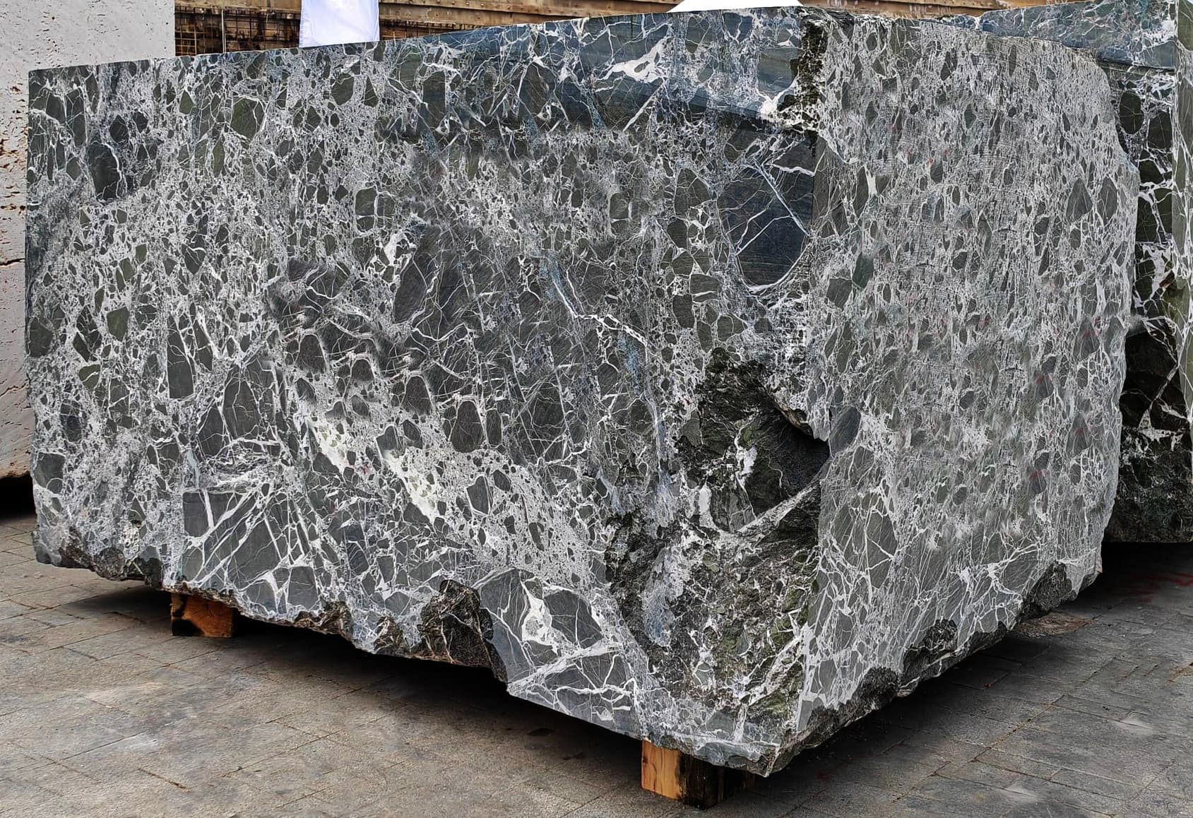 Verde Levanto premium polished Italian marble slab from Carrara — Green with polished finish